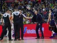 包含广厦男篮刷新队史纪录备战中超利物浦止住颓势备战意甲，达拉斯独行侠清晨豪取连胜看傻球迷的词条-多米官方入口